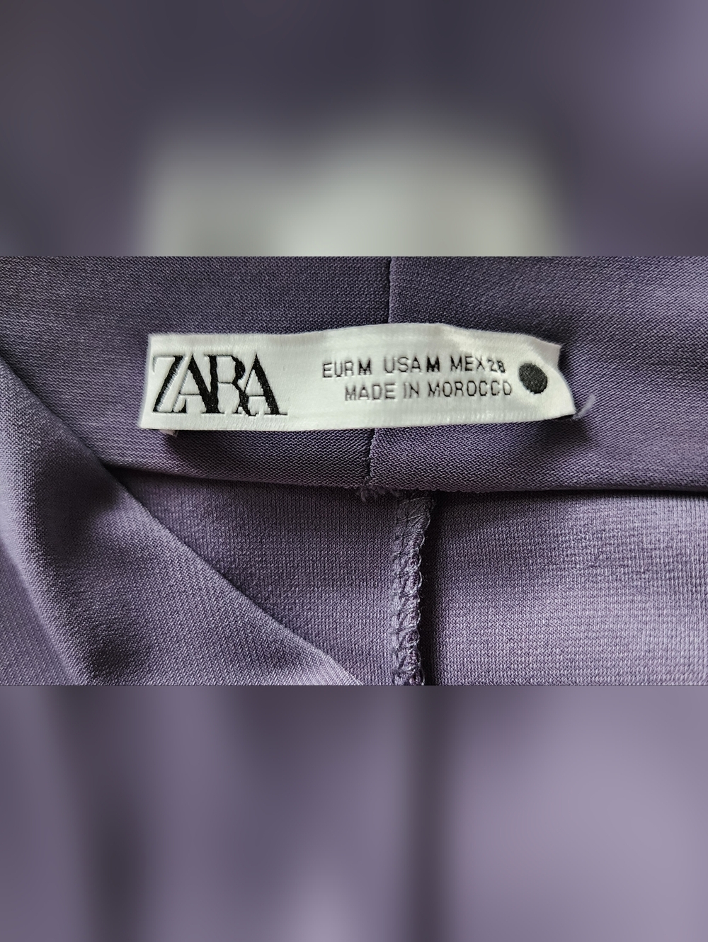 Zara Women's Grey Colored, Draped Style Dress.  Size M - Picture 6 of 8